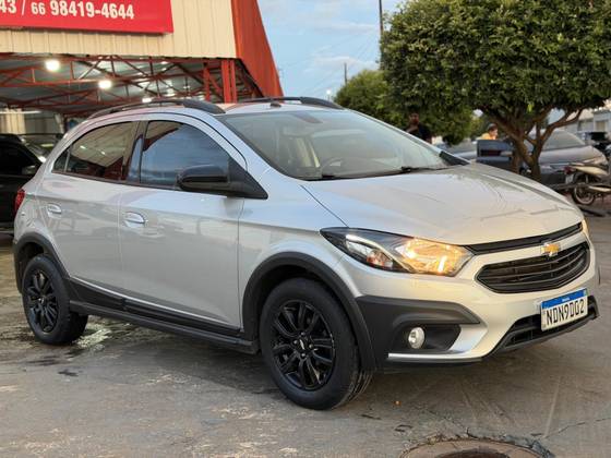 CHEVROLET ONIX 1.4 MPFI ACTIV 8V FLEX 4P MANUAL